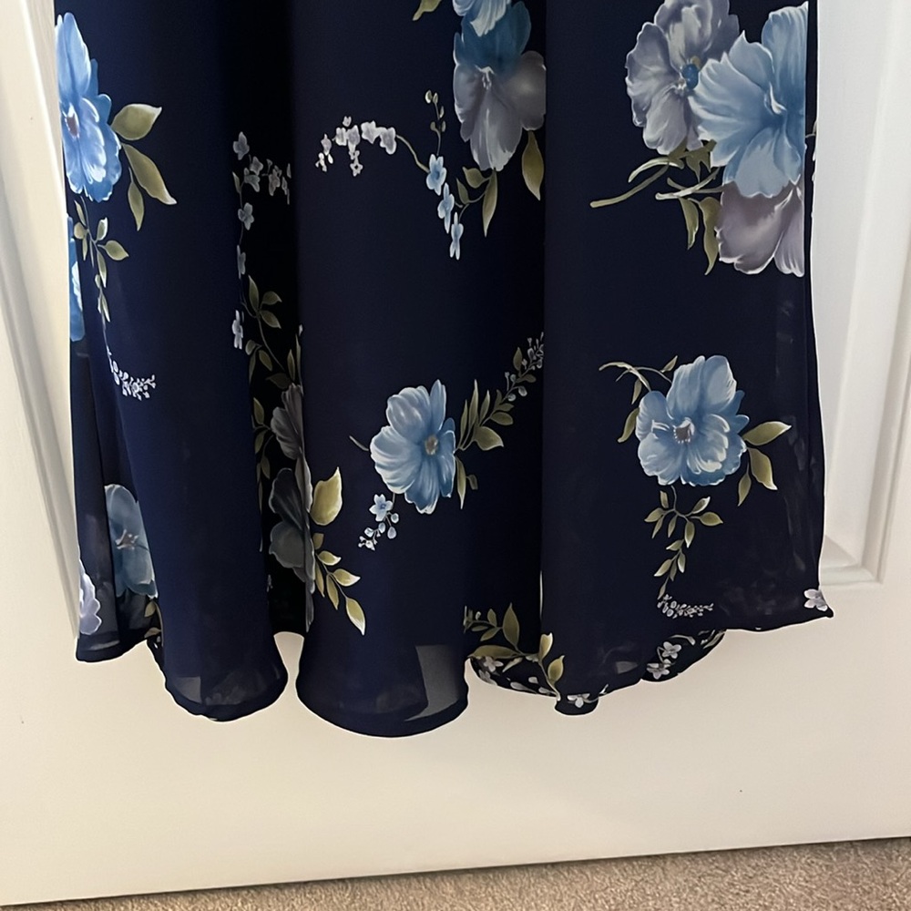 Jessica Howard Floral Navy Dress. Size 6P. EUC - Picture 2 of 6
